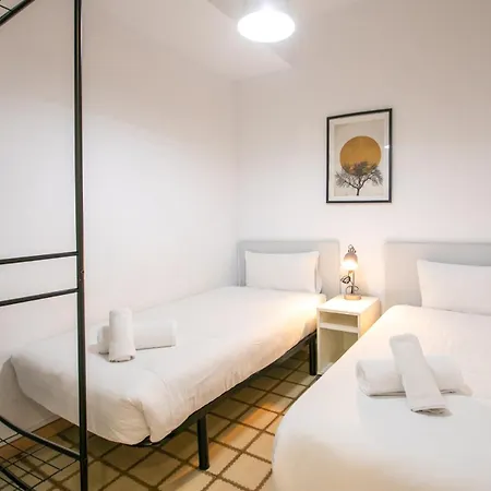 31par1110 - Mediterranean Style Apartament *